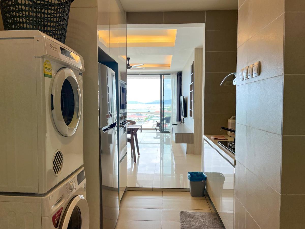 Pelagos Oceanus Waterfront Seaview Homestay Kota Kinabalu Bagian luar foto