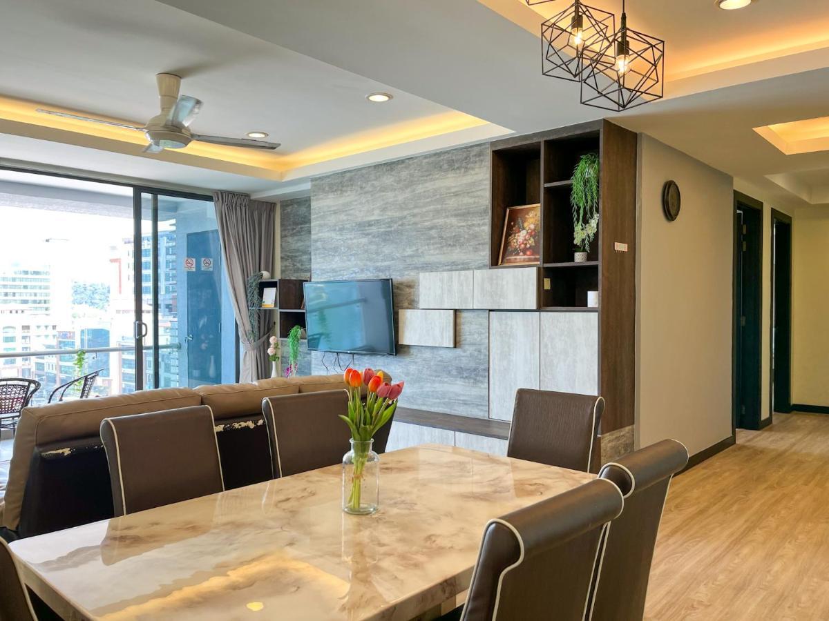 Pelagos Oceanus Waterfront Seaview Homestay Kota Kinabalu Bagian luar foto